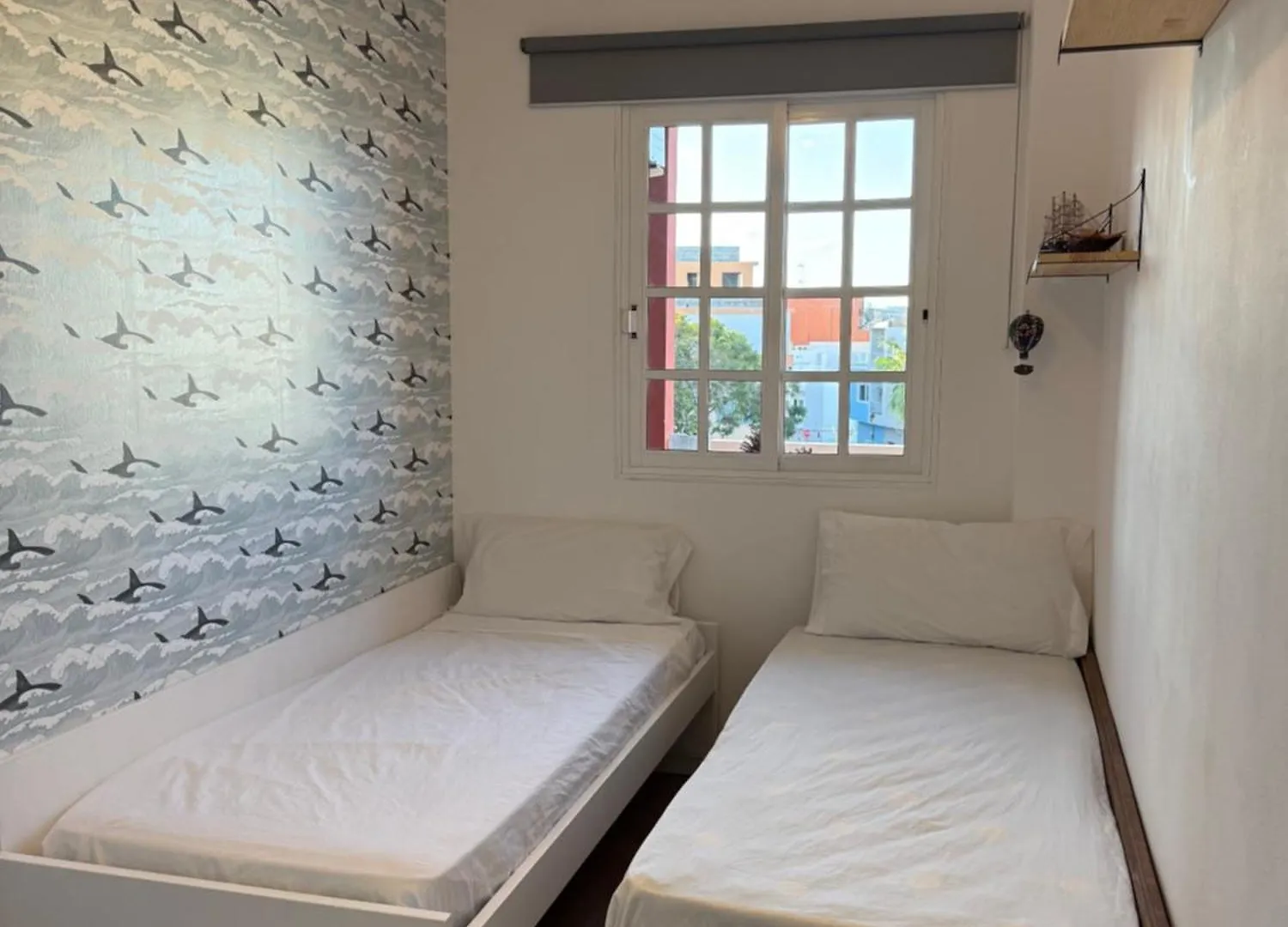 Seaside Paradise - 2 Bedroom Apartment With Ocean Views & Air Conditioning In Playa San Juan Playa de San Juan (Tenerife)