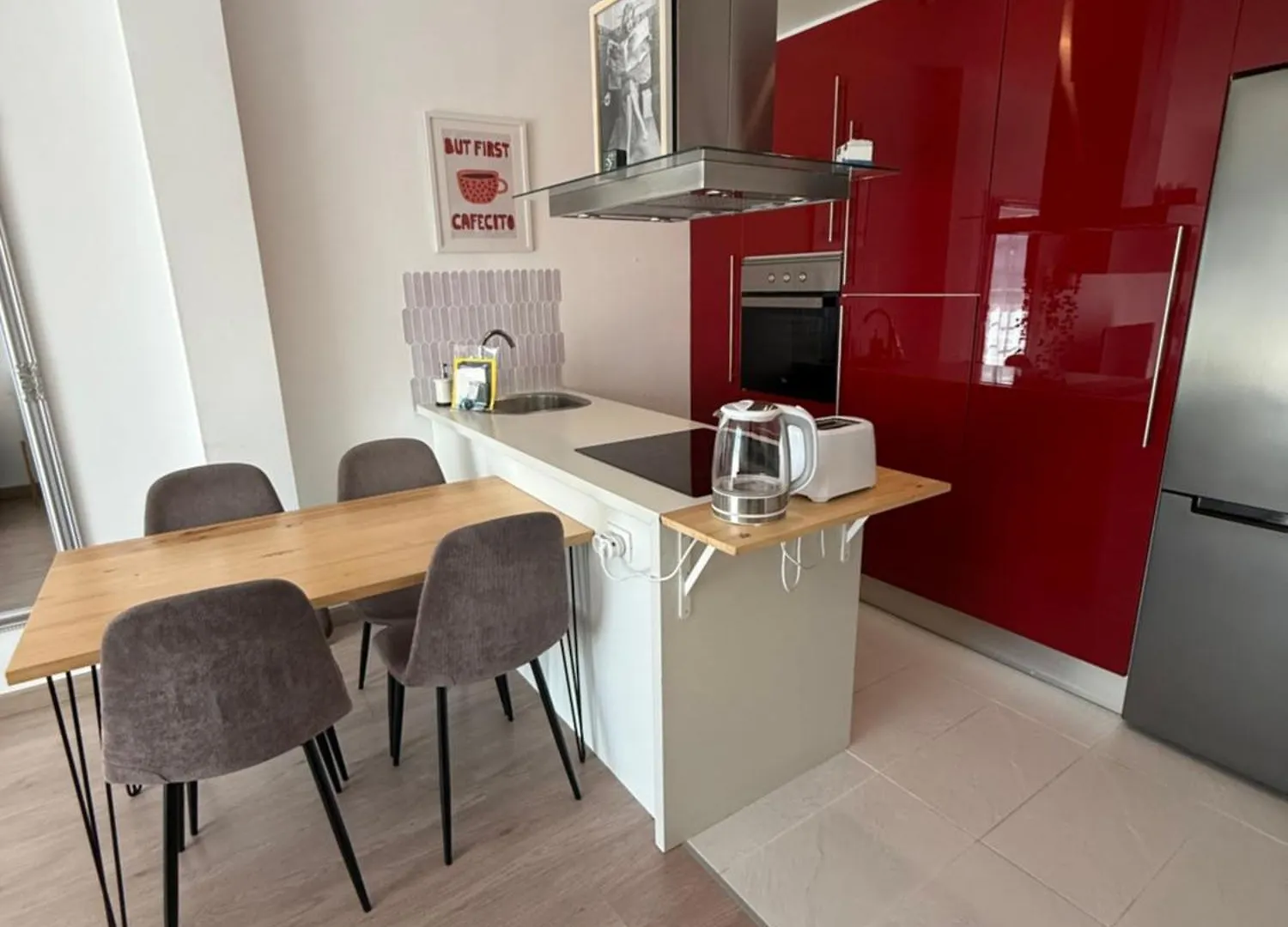 Seaside Paradise - 2 Bedroom Apartment With Ocean Views & Air Conditioning In Playa San Juan Španělsko